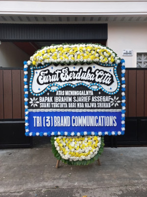 Papan Bunga Duka di Halmahera Tengah
